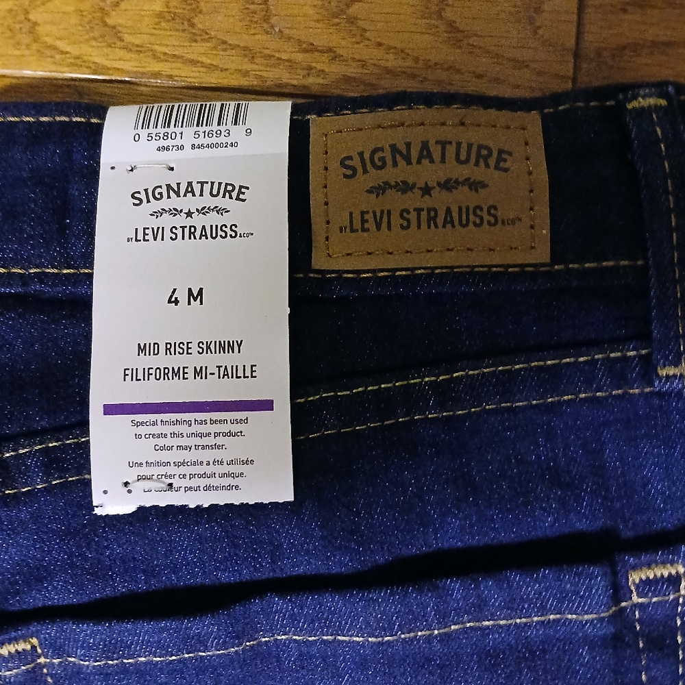 Levi Strauss Mid Rise Skinny Jeans W 14 L29 I 10